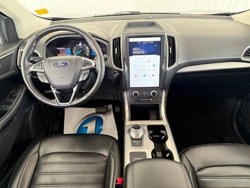 Certified 2024 Ford Edge SEL AWD/4WD image 3