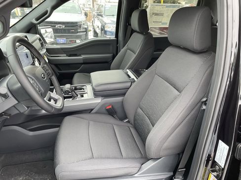 New 2025 Ford F150 XLT w/ Equipment Group 302A MID image 8