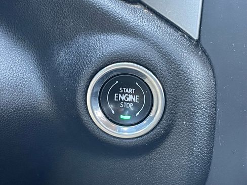 Used 2024 Chevrolet Silverado 2500 Custom w/ Custom Value Package image 11