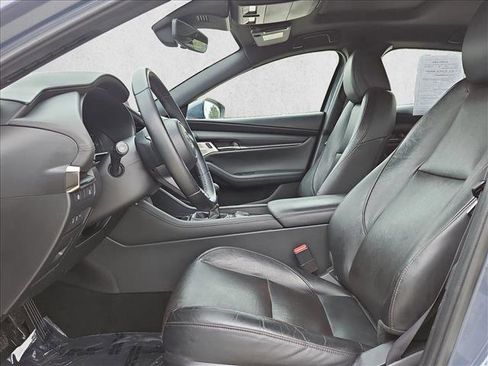 Used 2020 MAZDA MAZDA3 Hatchback w/ Premium Package FWD image 15