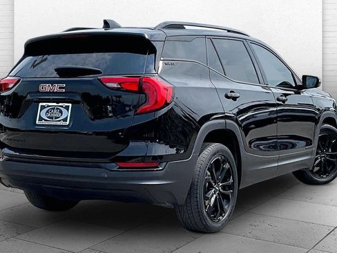 Used 2020 GMC Terrain SLE w/ Driver Convenience Package FWD image 10