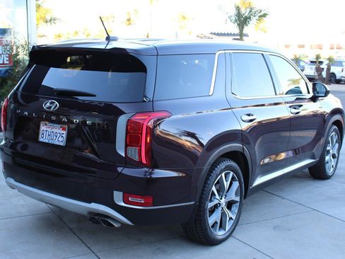 Used 2021 Hyundai Palisade SEL w/ Convenience Package image 9