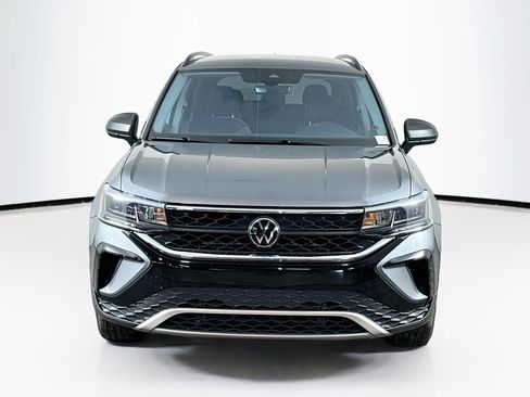 Used 2024 Volkswagen Taos S FWD image 2