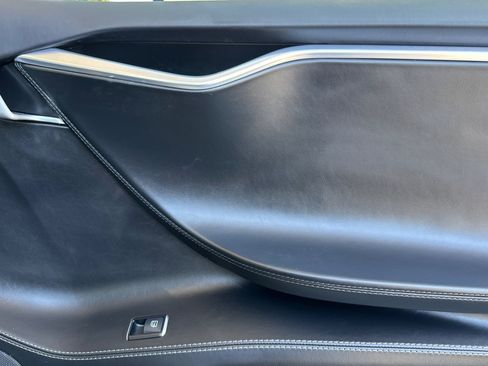 Used 2017 Tesla Model S 75 RWD image 21