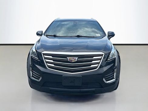 Used 2018 Cadillac XT5 FWD image 2