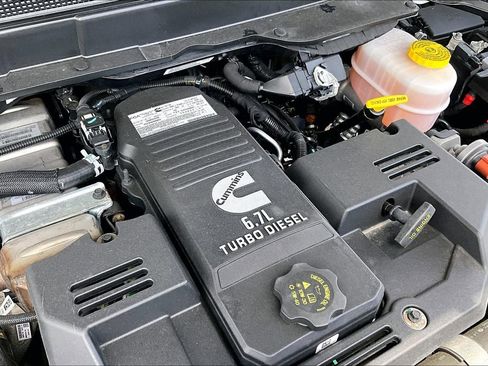 New 2024 RAM 3500 Tradesman w/ Chrome Appearance Group image 20