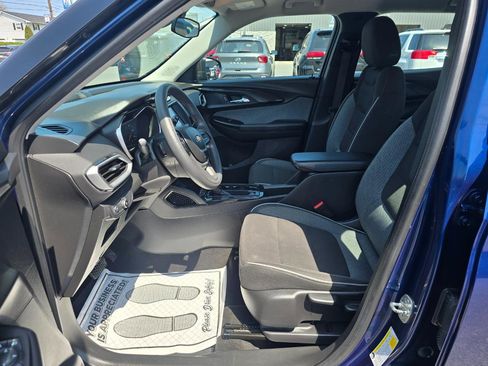 Used 2022 Chevrolet TrailBlazer LS AWD/4WD image 12