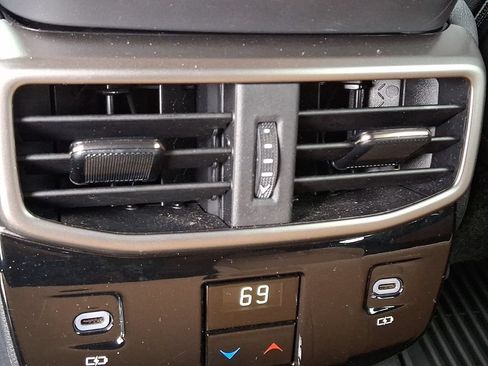 Used 2023 Lexus RX 350 Premium w/ Accessory Package AWD/4WD image 11