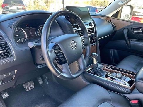 Used 2023 Nissan Armada SL w/ Captain's Chairs Package image 11