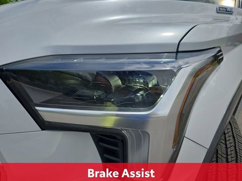Certified 2023 Toyota Sequoia Limited AWD/4WD image 36