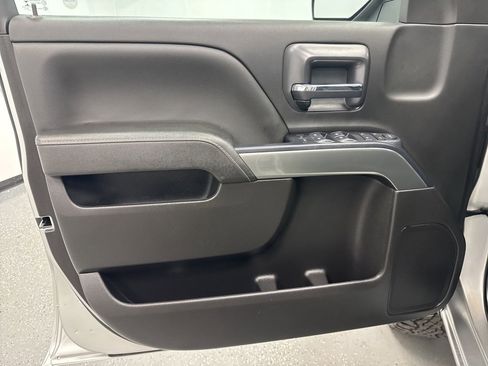 Used 2019 Chevrolet Silverado 1500 LT image 6