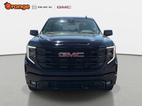 New 2026 GMC Sierra 1500 Elevation image 8