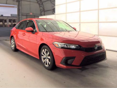 Used 2024 Honda Civic LX image 4