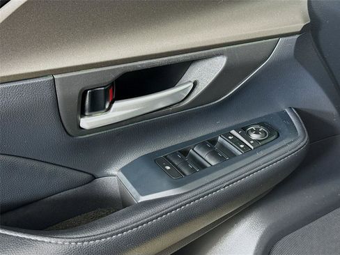 Used 2024 Toyota Grand Highlander XLE image 18