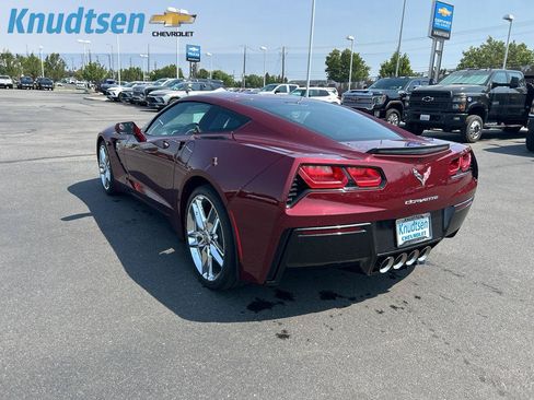Used 2019 Chevrolet Corvette Stingray Coupe w/ 1LT RWD image 5