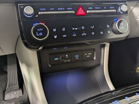 New 2026 Hyundai Tucson Limited FWD image 20