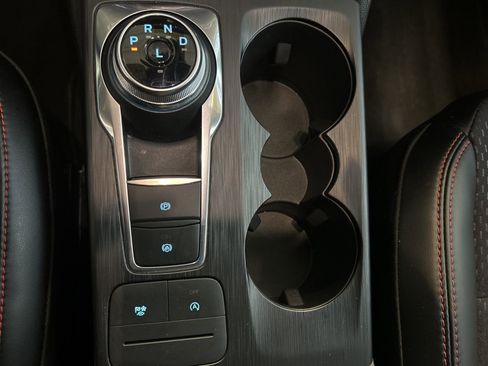 Used 2025 Ford Escape ST-Line image 22