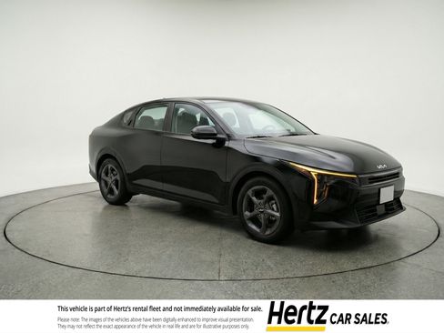 Used 2025 Kia K4 FWD image 1