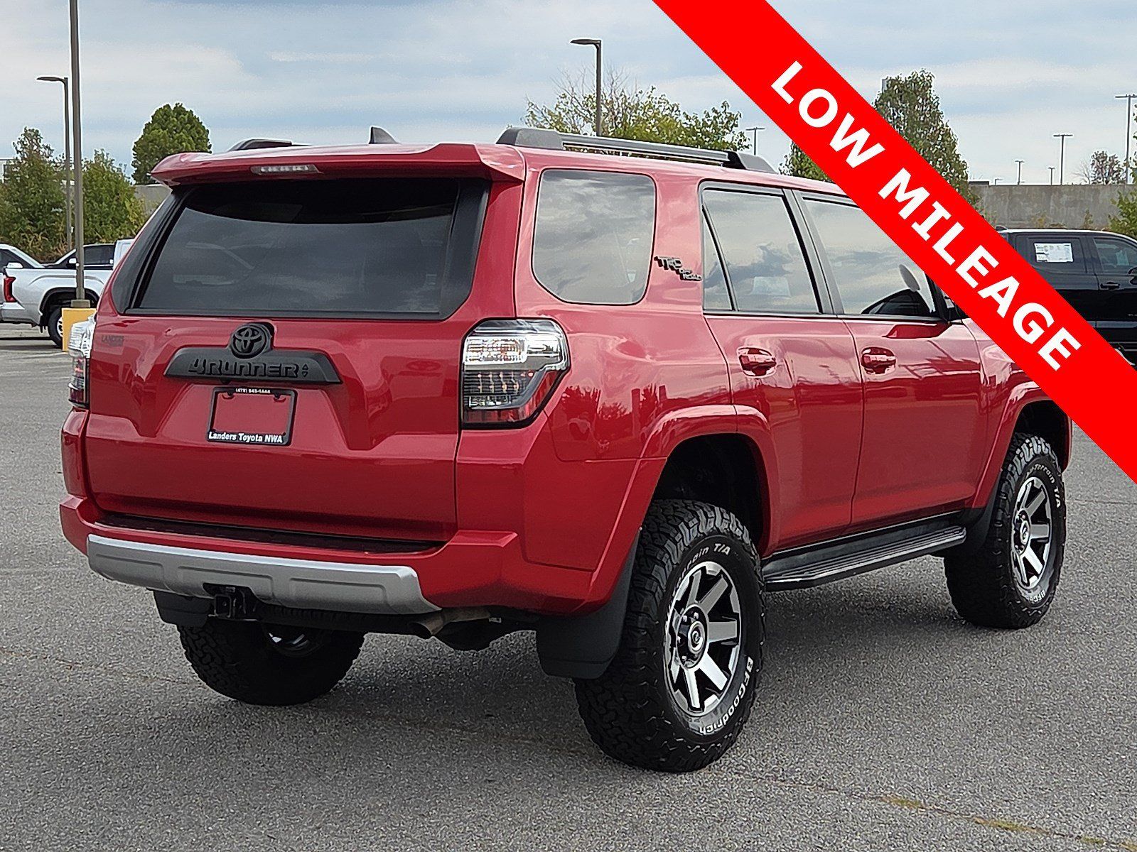 Used 2024 Toyota 4Runner TRD Off-Road AWD/4WD image 5