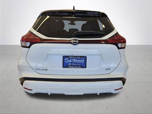 Certified 2023 Nissan Kicks SR w/ SR Premium Package image 9