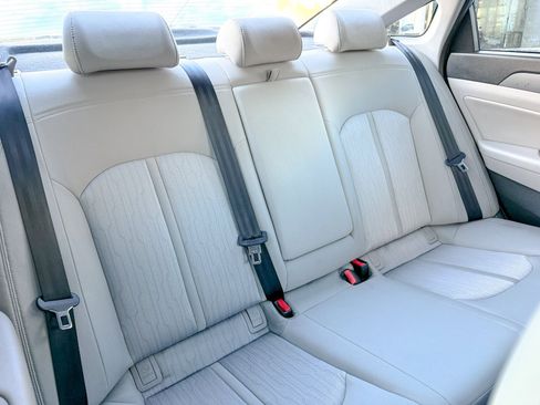 Used 2016 Hyundai Sonata SE image 13