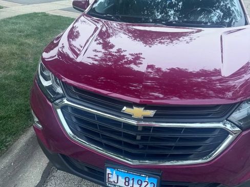 Used 2019 Chevrolet Equinox LT w/ Sun & Navigation Package FWD image 3