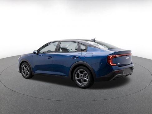 Used 2025 Kia K4 FWD image 8