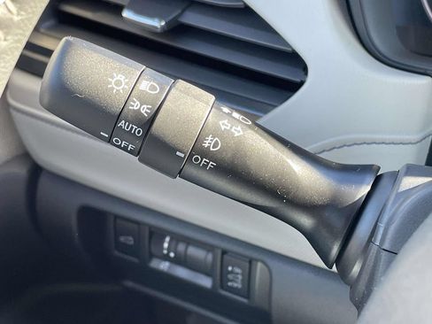 Used 2026 Subaru Forester Premium AWD/4WD image 13