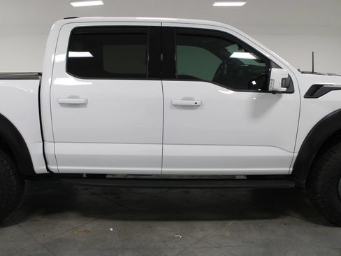 Used 2025 Ford F150 Raptor AWD/4WD image 11