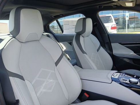 New 2026 BMW 530i w/ M Sport Package RWD image 18