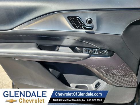 Certified 2024 Cadillac Lyriq Tech RWD image 37