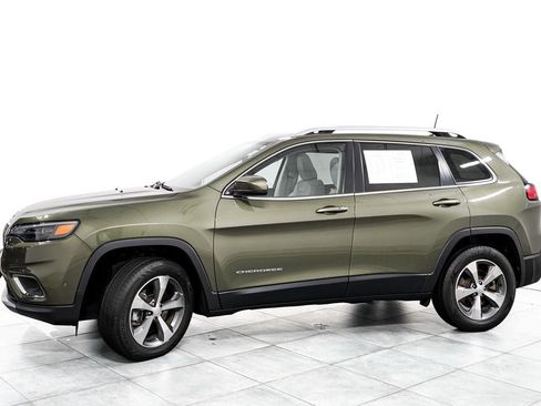 Used 2021 Jeep Cherokee Limited AWD/4WD image 4