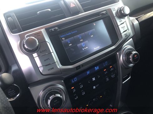 Used 2018 Toyota 4Runner Limited image 13