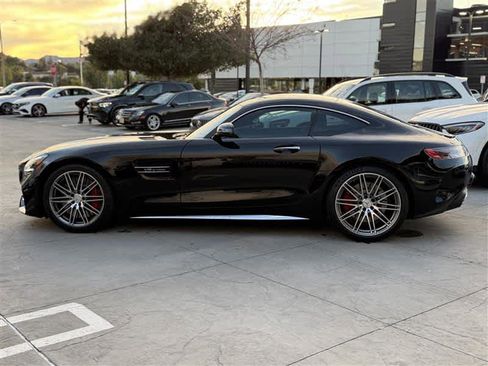Used 2020 Mercedes-Benz AMG GT C image 3