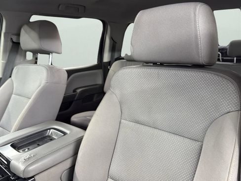 Used 2018 Chevrolet Silverado 2500 W/T w/ WT Convenience Package image 5