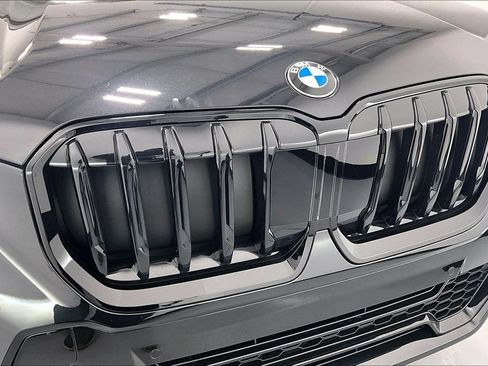 New 2026 BMW X1 xDrive28i w/ M Sport Package AWD/4WD image 28