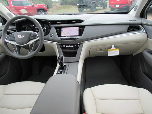 New 2026 Cadillac XT5 Premium Luxury w/ Driver Assist Package image 12