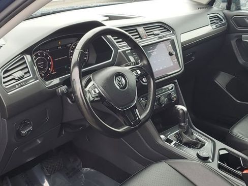 Used 2019 Volkswagen Tiguan SEL image 11