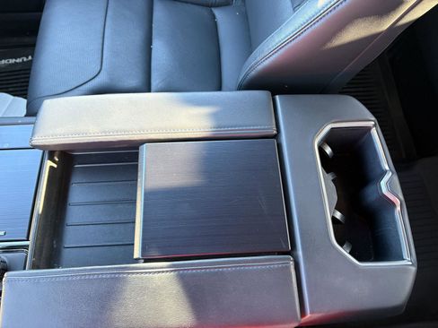 Used 2023 Toyota Tundra Platinum w/ Advanced Package image 14