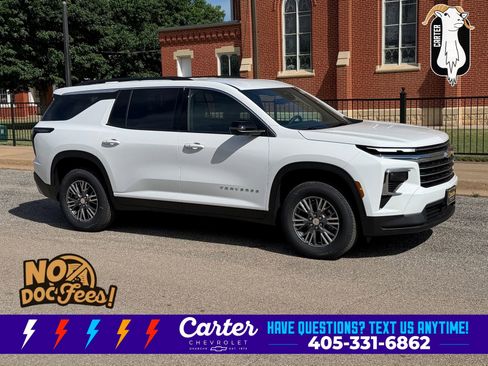New 2026 Chevrolet Traverse LT FWD image 1