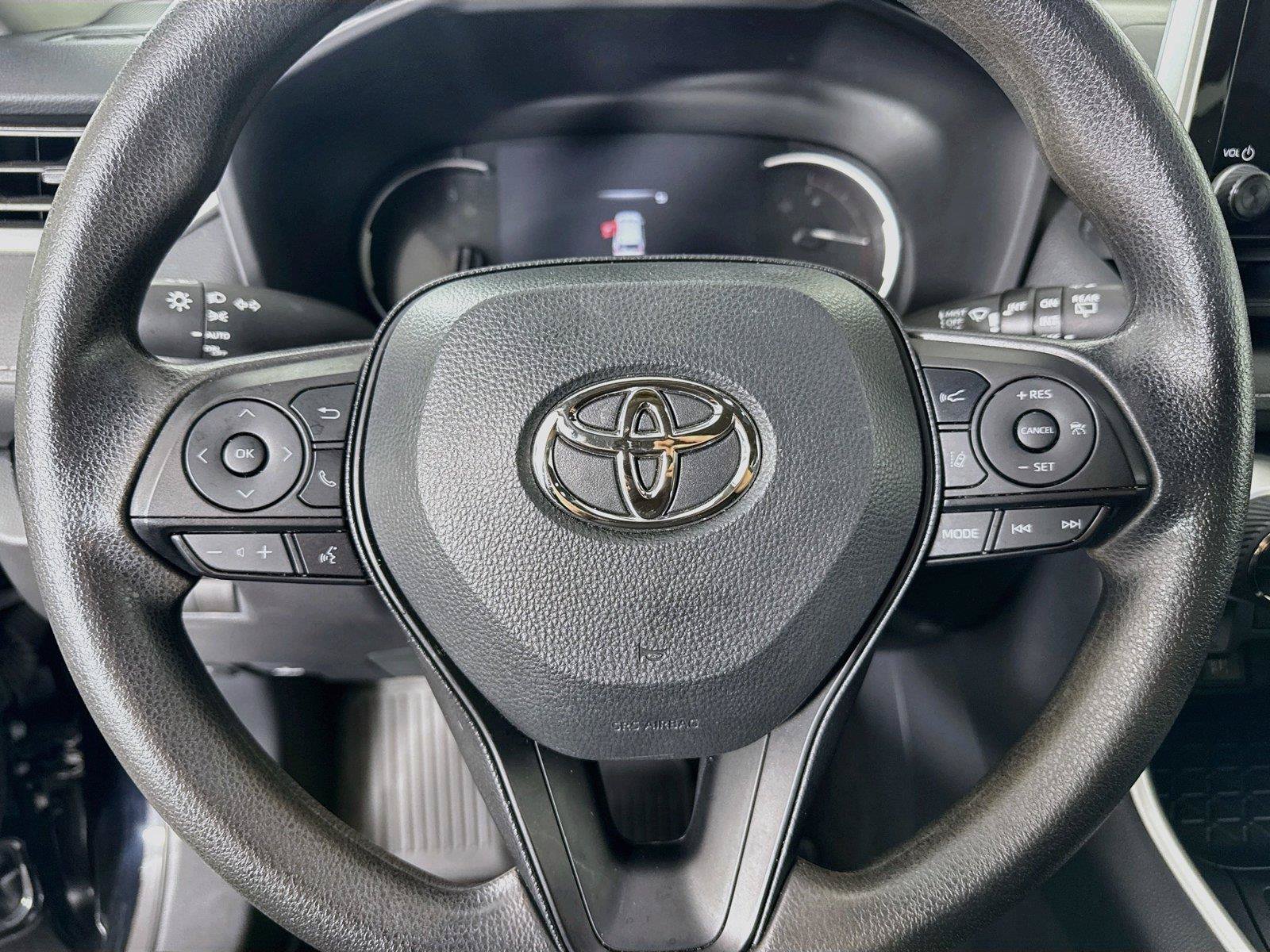 Certified 2025 Toyota RAV4 XLE AWD/4WD image 16