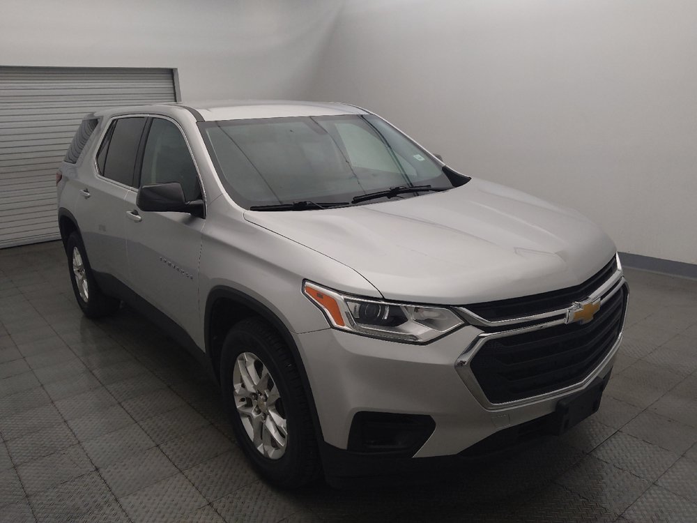 Used 2020 Chevrolet Traverse LS FWD image 13