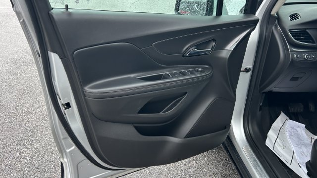Certified 2019 Buick Encore Essence AWD/4WD image 16