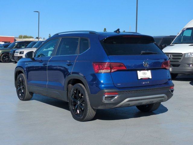 Used 2022 Volkswagen Taos SE FWD image 8
