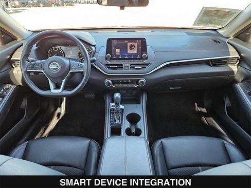 Used 2022 Nissan Altima 2.5 SR image 19
