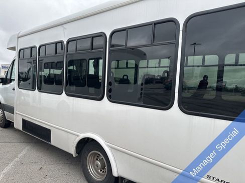 Used 2022 Mercedes-Benz Sprinter 3500 image 11