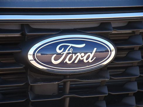 Used 2026 Ford Escape Active w/ Cold Weather Package image 33