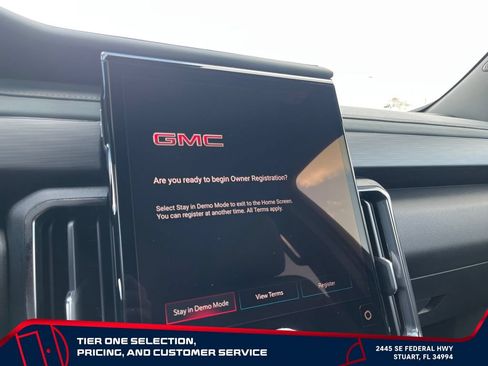 New 2026 GMC Acadia AT4 w/ Luxury Package AWD/4WD image 31