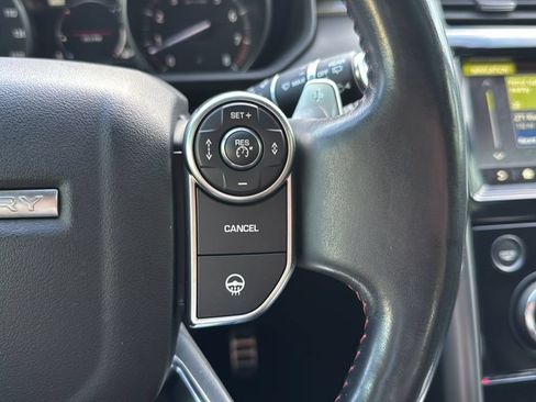Used 2017 Land Rover Discovery HSE Luxury AWD/4WD image 20