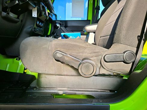 Used 2012 Jeep Wrangler Sport image 27